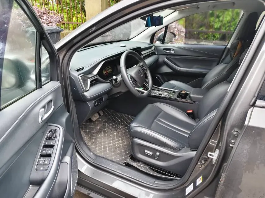 2022 GAC Trumpchi GS4 1.5T 169HP L4 6AT,autocango,china used car exporter,china ev exporter,chinese used car exporter,chinese used ev exporter