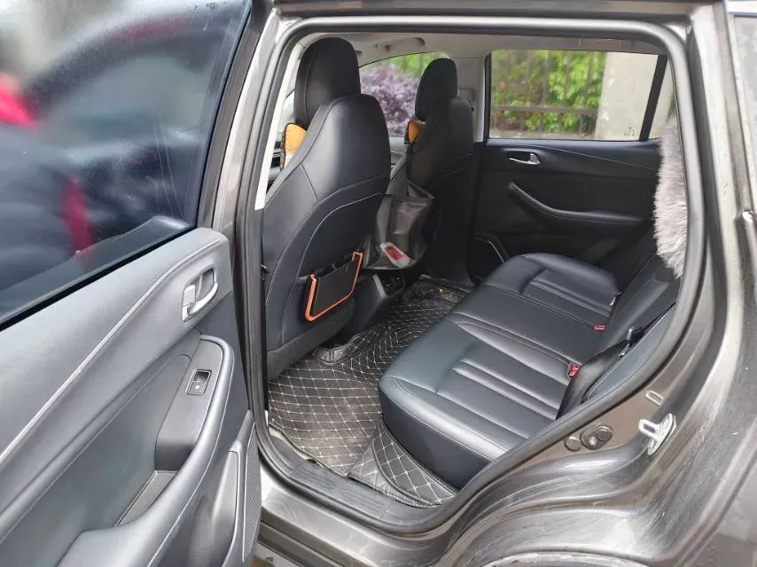 2022 GAC Trumpchi GS4 1.5T 169HP L4 6AT,autocango,china used car exporter,china ev exporter,chinese used car exporter,chinese used ev exporter