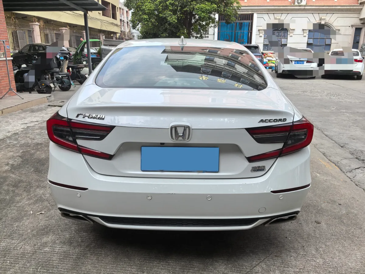 2022 Honda Accord 1.5T 194HP L4 CVT,autocango,china used car exporter,china ev exporter,chinese used car exporter,chinese used ev exporter