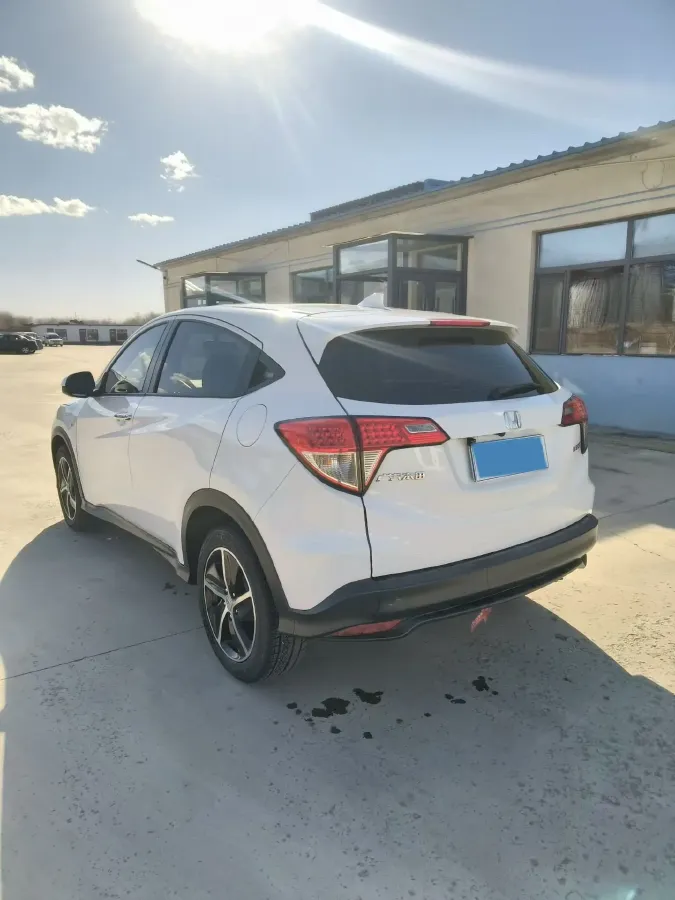 2020 Honda Vezel 1.5L 131HP L4 CVT,autocango,china used car exporter,china ev exporter,chinese used car exporter,chinese used ev exporter