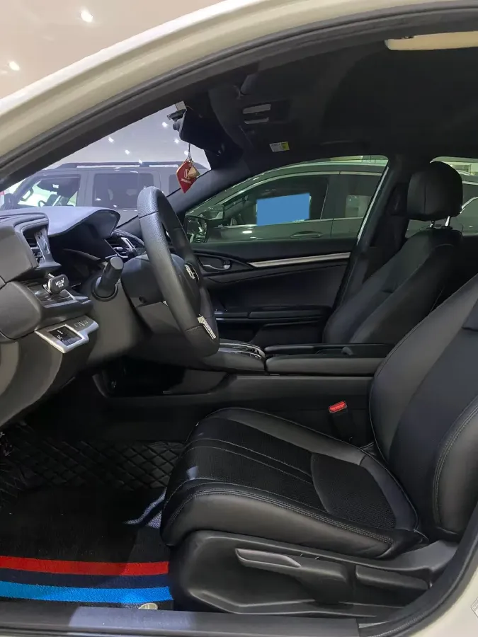 2021 Honda Civic 1.5T 177HP L4 CVT,autocango,china used car exporter,china ev exporter,chinese used car exporter,chinese used ev exporter