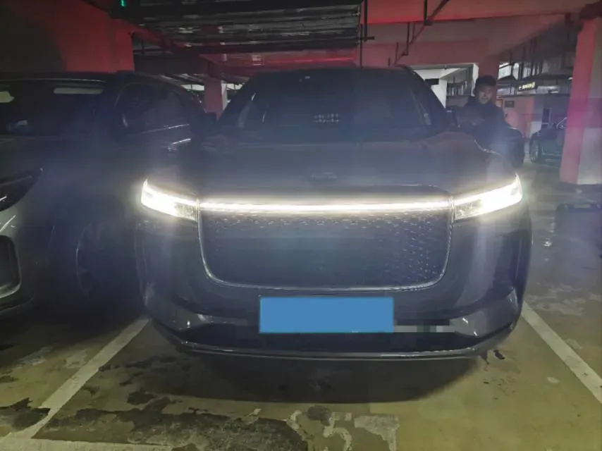 2020 Li ONE Range Extended 131HP REEV 40.5KWH,autocango,china used car exporter,china ev exporter,chinese used car exporter,chinese used ev exporter