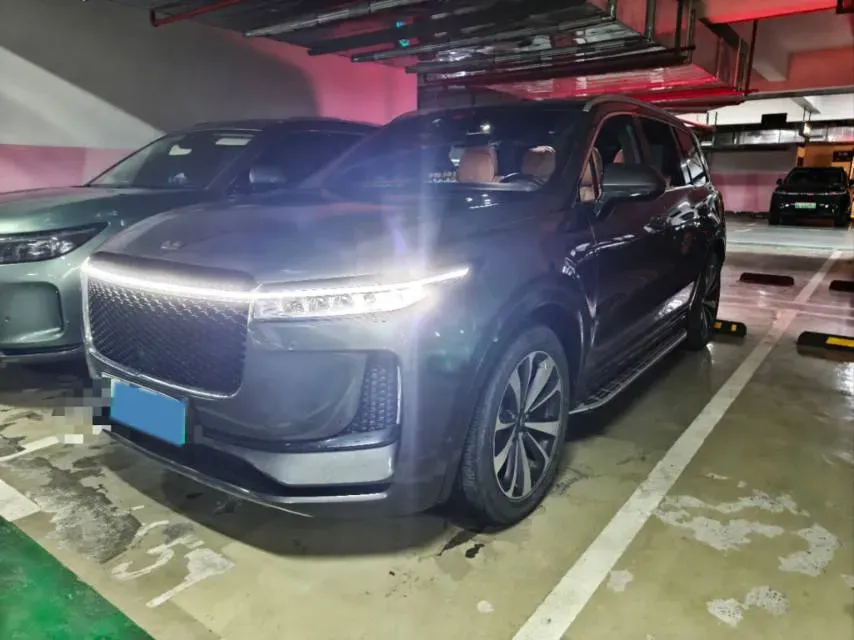2020 Li ONE Range Extended 131HP REEV 40.5KWH,autocango,china used car exporter,china ev exporter,chinese used car exporter,chinese used ev exporter