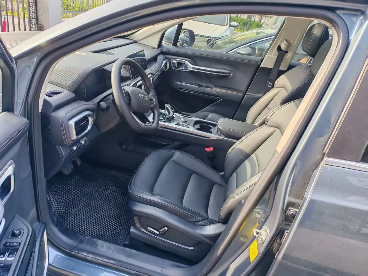 2020 Geely Okavango 1.8T 184HP L4 7DCT,autocango,china used car exporter,china ev exporter,chinese used car exporter,chinese used ev exporter