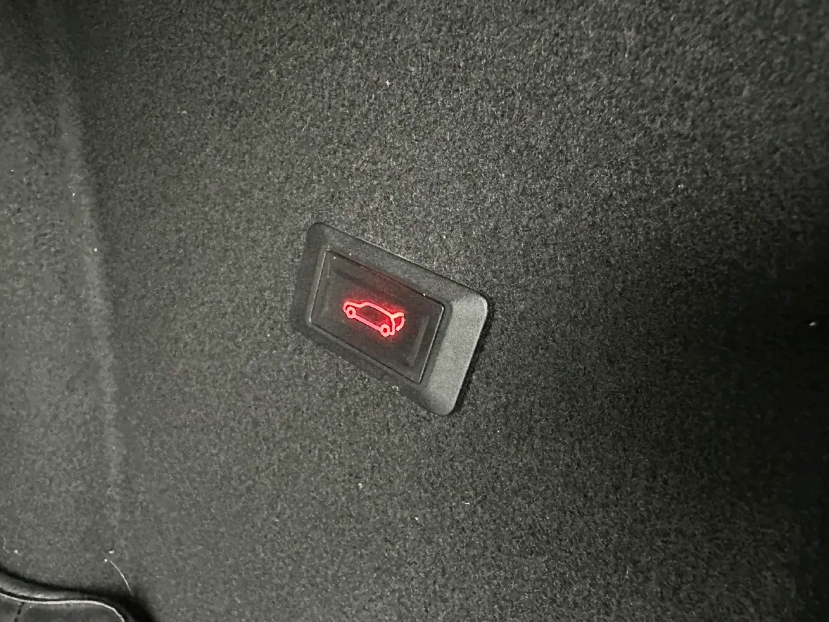 2020 Tesla Model 3 BEV 76.8KWH,autocango,china used car exporter,china ev exporter,chinese used car exporter,chinese used ev exporter