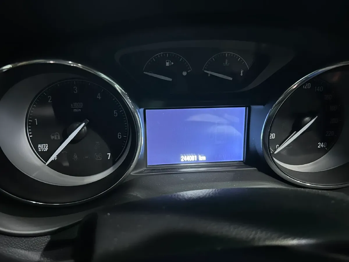 2020 Buick EnvisionPlus 1.5T 169HP L4 7DCT,autocango,china used car exporter,china ev exporter,chinese used car exporter,chinese used ev exporter