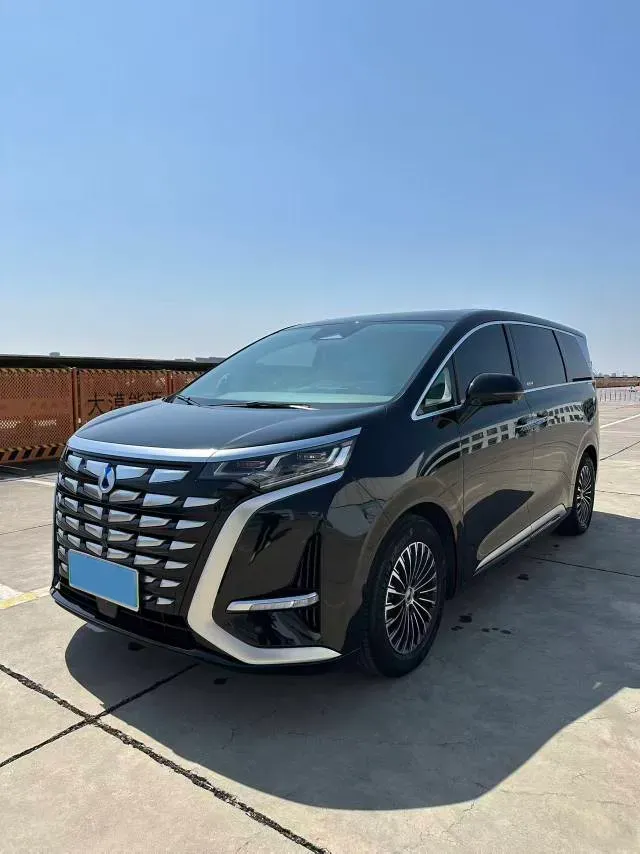 2022 HongQi HS7 3.0T 337HP V6 8AT,autocango,china used car exporter,china ev exporter,chinese used car exporter,chinese used ev exporter