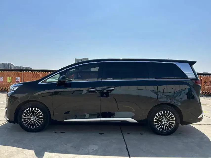 2022 HongQi HS7 3.0T 337HP V6 8AT,autocango,china used car exporter,china ev exporter,chinese used car exporter,chinese used ev exporter