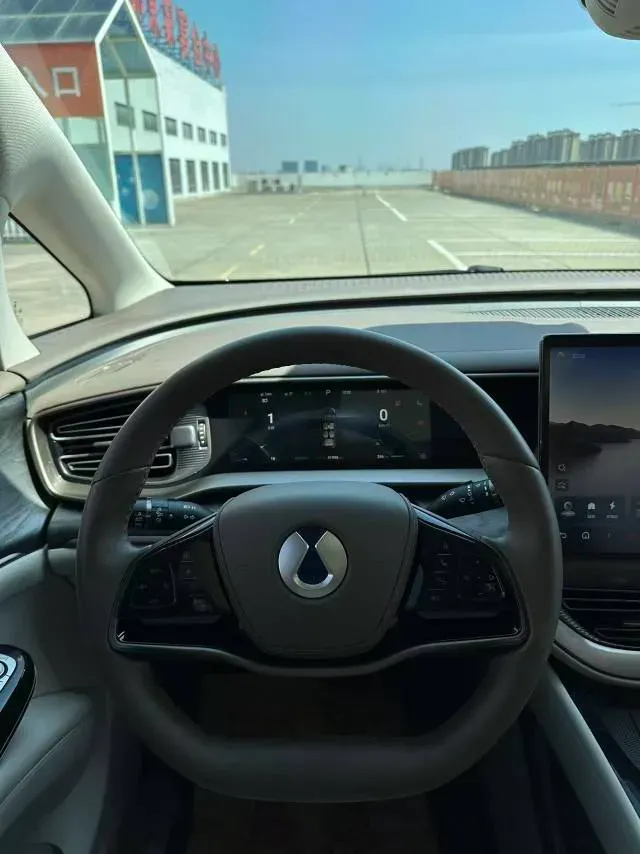 2022 HongQi HS7 3.0T 337HP V6 8AT,autocango,china used car exporter,china ev exporter,chinese used car exporter,chinese used ev exporter