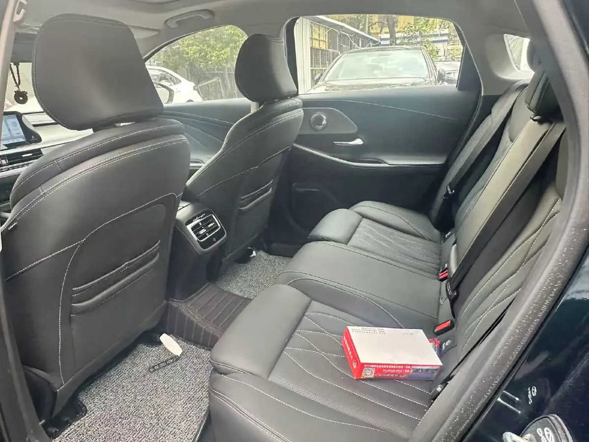 2023 Chery Arrizo 8 2.0T 254HP L4 7DCT,autocango,china used car exporter,china ev exporter,chinese used car exporter,chinese used ev exporter