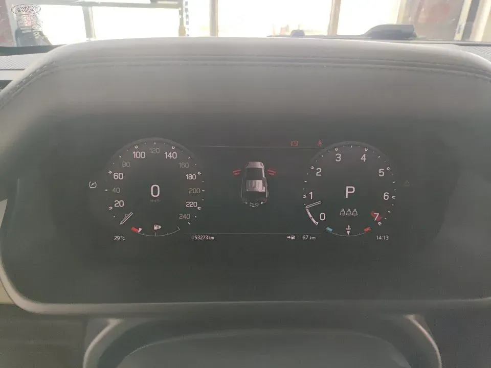 2023 Land Rover Defender 3.0T 400HP L6 8AT,autocango,china used car exporter,china ev exporter,chinese used car exporter,chinese used ev exporter