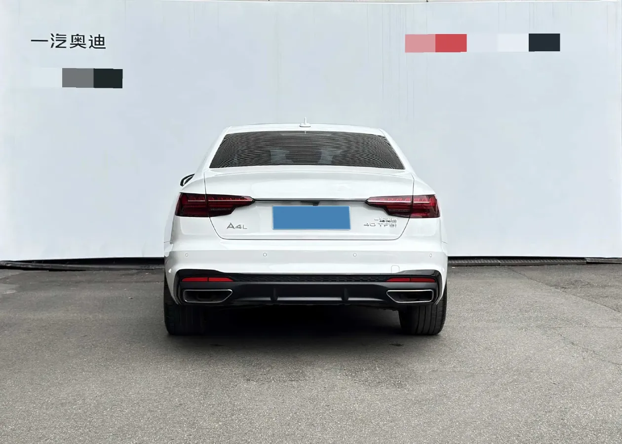 2024 Audi A4L 2.0T 190HP L4 7DCT,autocango,china used car exporter,china ev exporter,chinese used car exporter,chinese used ev exporter
