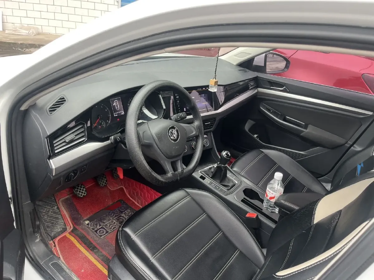 2019 MAXUS XinTu V80 2.5T 136HP L4 6MT,autocango,china used car exporter,china ev exporter,chinese used car exporter,chinese used ev exporter