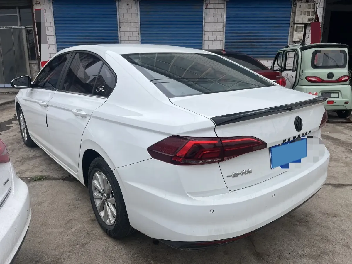 2019 MAXUS XinTu V80 2.5T 136HP L4 6MT,autocango,china used car exporter,china ev exporter,chinese used car exporter,chinese used ev exporter