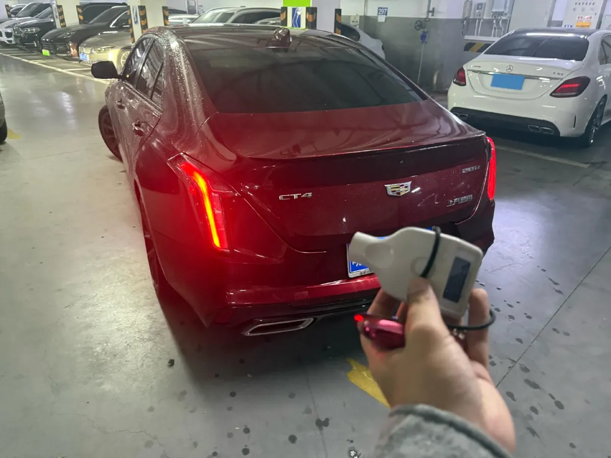 2021 Cadillac CT4 2.0T 237HP L4 8AT,autocango,china used car exporter,china ev exporter,chinese used car exporter,chinese used ev exporter
