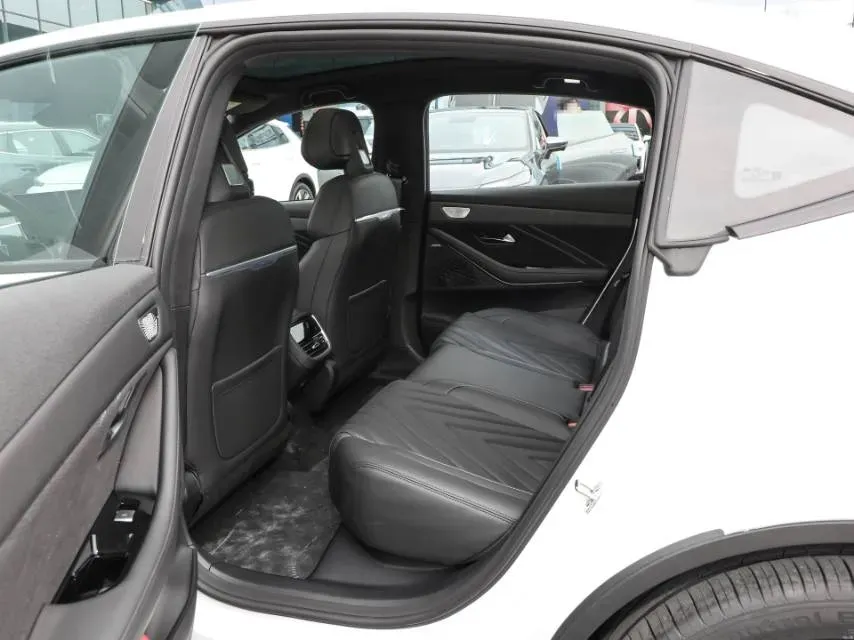 2024 Deepal SL03 BEV 58.89KWH,autocango,china used car exporter,china ev exporter,chinese used car exporter,chinese used ev exporter