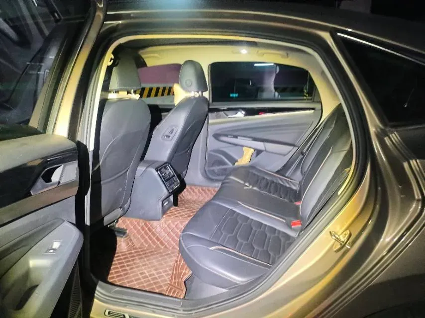 2019 Skoda Kodiak 2.0T 186HP L4 7DCT,autocango,china used car exporter,china ev exporter,chinese used car exporter,chinese used ev exporter