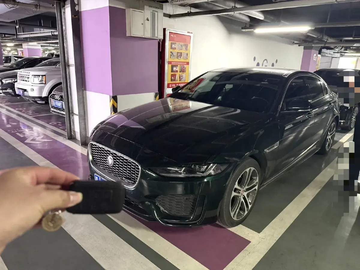 2021 Jaguar XEL 2.0T 250HP L4 8AT,autocango,china used car exporter,china ev exporter,chinese used car exporter,chinese used ev exporter