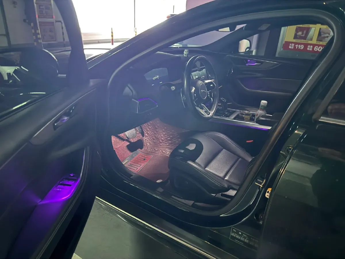 2021 Jaguar XEL 2.0T 250HP L4 8AT,autocango,china used car exporter,china ev exporter,chinese used car exporter,chinese used ev exporter