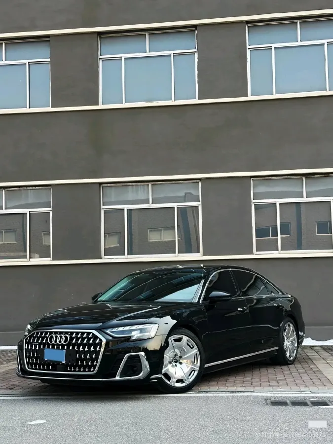 2024 Audi A8 3.0T 286HP V6 8AT,autocango,china used car exporter,china ev exporter,chinese used car exporter,chinese used ev exporter