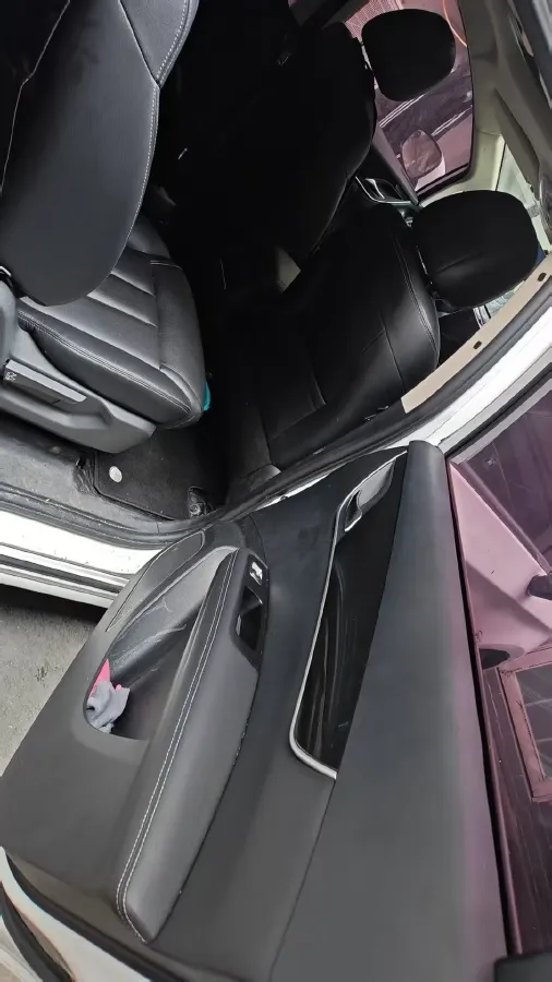 2019 BYD Song MAX 1.5T 154HP L4 6MT,autocango,china used car exporter,china ev exporter,chinese used car exporter,chinese used ev exporter