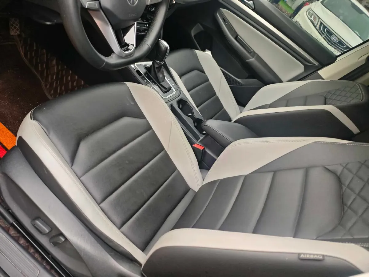 2023 Volkswagen Bora 1.5T 160HP L4 7DCT,autocango,china used car exporter,china ev exporter,chinese used car exporter,chinese used ev exporter