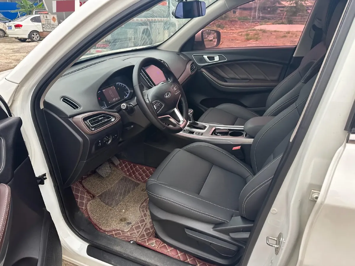 2018 Chery Tiggo 7 1.5T 156HP L4 6DCT,autocango,china used car exporter,china ev exporter,chinese used car exporter,chinese used ev exporter