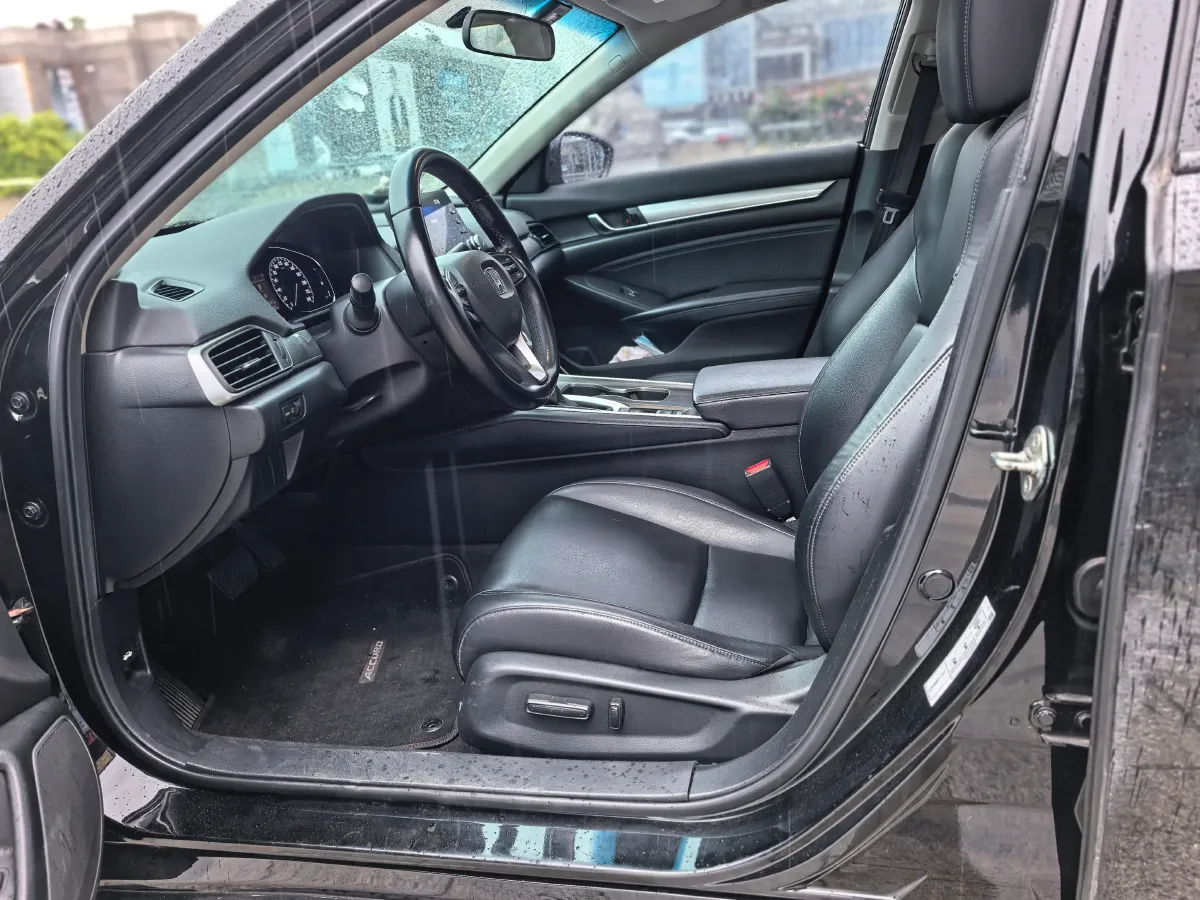 2018 Honda Accord 1.5T 194HP L4 CVT,autocango,china used car exporter,china ev exporter,chinese used car exporter,chinese used ev exporter