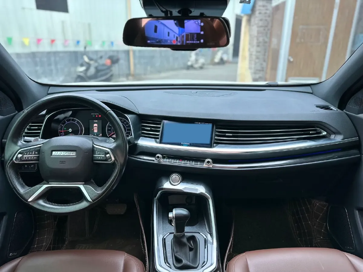 2018 Haval H6 1.5T 169HP L4 7DCT,autocango,china used car exporter,china ev exporter,chinese used car exporter,chinese used ev exporter