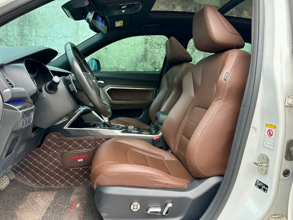 2018 Haval H6 1.5T 169HP L4 7DCT,autocango,china used car exporter,china ev exporter,chinese used car exporter,chinese used ev exporter