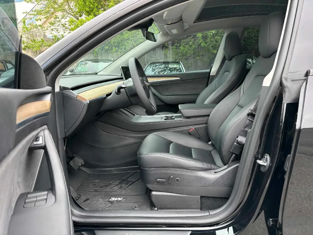 2022 BMW 3 Series 2.0T 184HP L4 8AT,autocango,china used car exporter,china ev exporter,chinese used car exporter,chinese used ev exporter