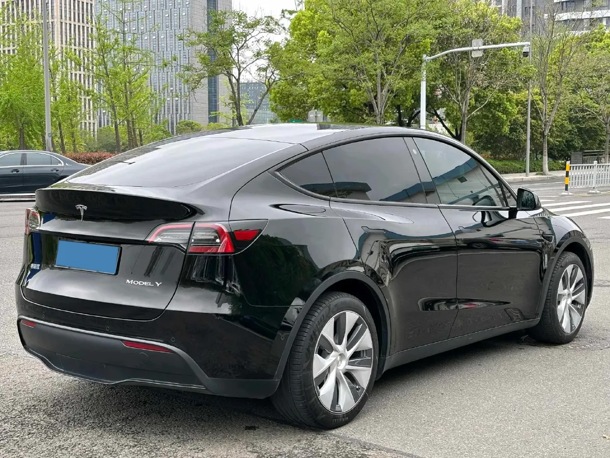 2022 BMW 3 Series 2.0T 184HP L4 8AT,autocango,china used car exporter,china ev exporter,chinese used car exporter,chinese used ev exporter