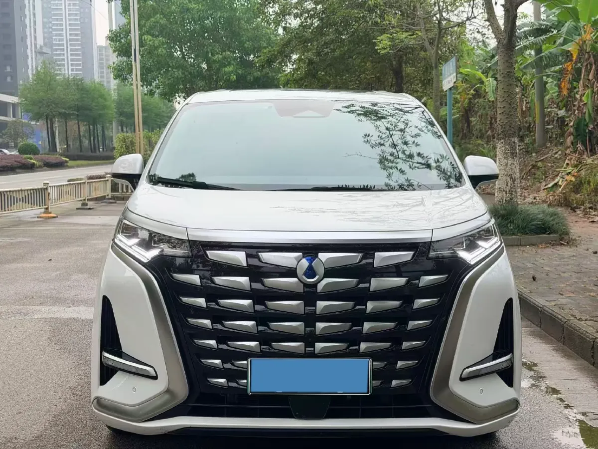 2022 Mercedes-Benz GLC Class 2.0T 197HP L4 9AT,autocango,china used car exporter,china ev exporter,chinese used car exporter,chinese used ev exporter