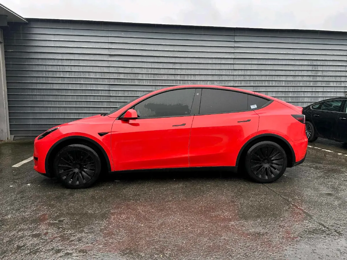 2022 Tesla Model Y BEV 60KWH,autocango,china used car exporter,china ev exporter,chinese used car exporter,chinese used ev exporter