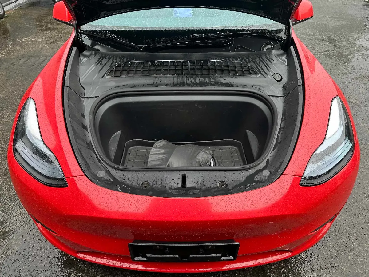 2022 Tesla Model Y BEV 60KWH,autocango,china used car exporter,china ev exporter,chinese used car exporter,chinese used ev exporter