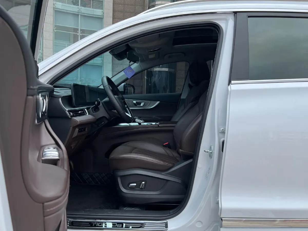 2022 Chery Tiggo 8 PRO 2.0T 254HP L4 7DCT,autocango,china used car exporter,china ev exporter,chinese used car exporter,chinese used ev exporter