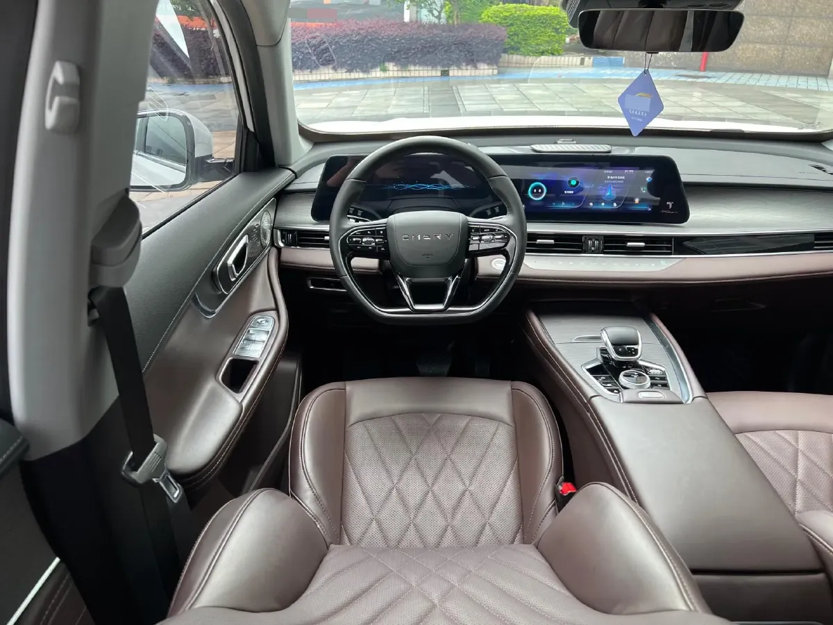 2022 Chery Tiggo 8 PRO 2.0T 254HP L4 7DCT,autocango,china used car exporter,china ev exporter,chinese used car exporter,chinese used ev exporter