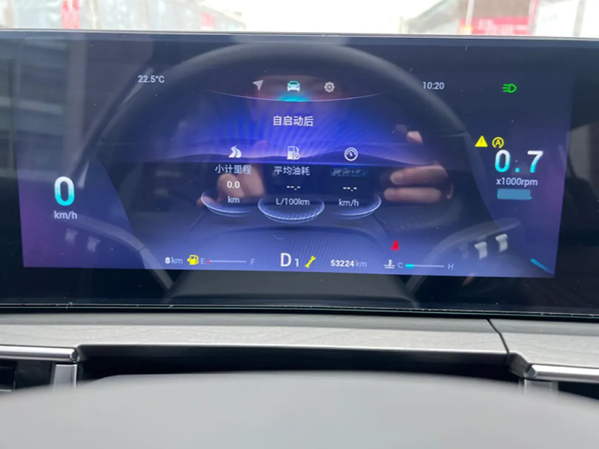 2022 Chery Tiggo 8 PRO 2.0T 254HP L4 7DCT,autocango,china used car exporter,china ev exporter,chinese used car exporter,chinese used ev exporter