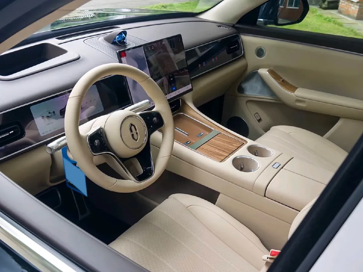 2026 AITO AITO M7 BEV,autocango,china used car exporter,china ev exporter,chinese used car exporter,chinese used ev exporter