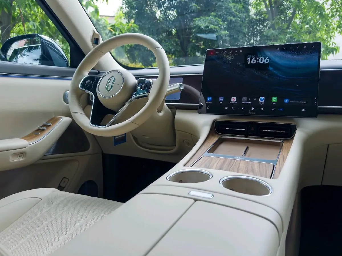 2026 AITO AITO M7 BEV,autocango,china used car exporter,china ev exporter,chinese used car exporter,chinese used ev exporter