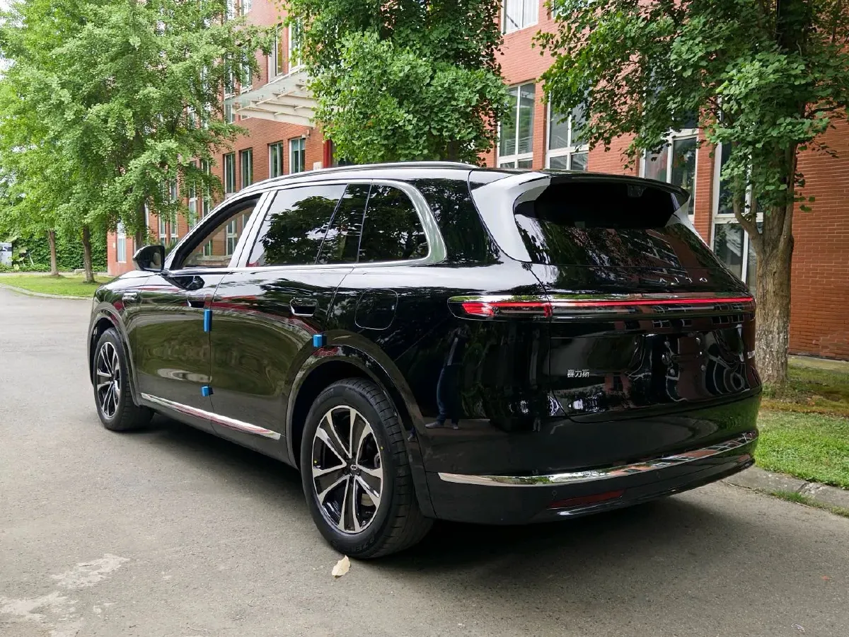 2026 AITO AITO M7 BEV,autocango,china used car exporter,china ev exporter,chinese used car exporter,chinese used ev exporter