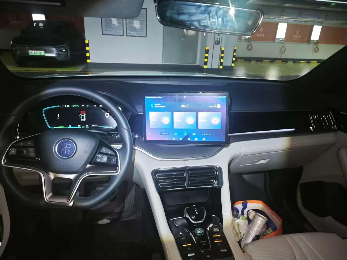 2022 Hyundai Tucson 2.0L 150HP L4 6AT Hybrid,autocango,china used car exporter,china ev exporter,chinese used car exporter,chinese used ev exporter