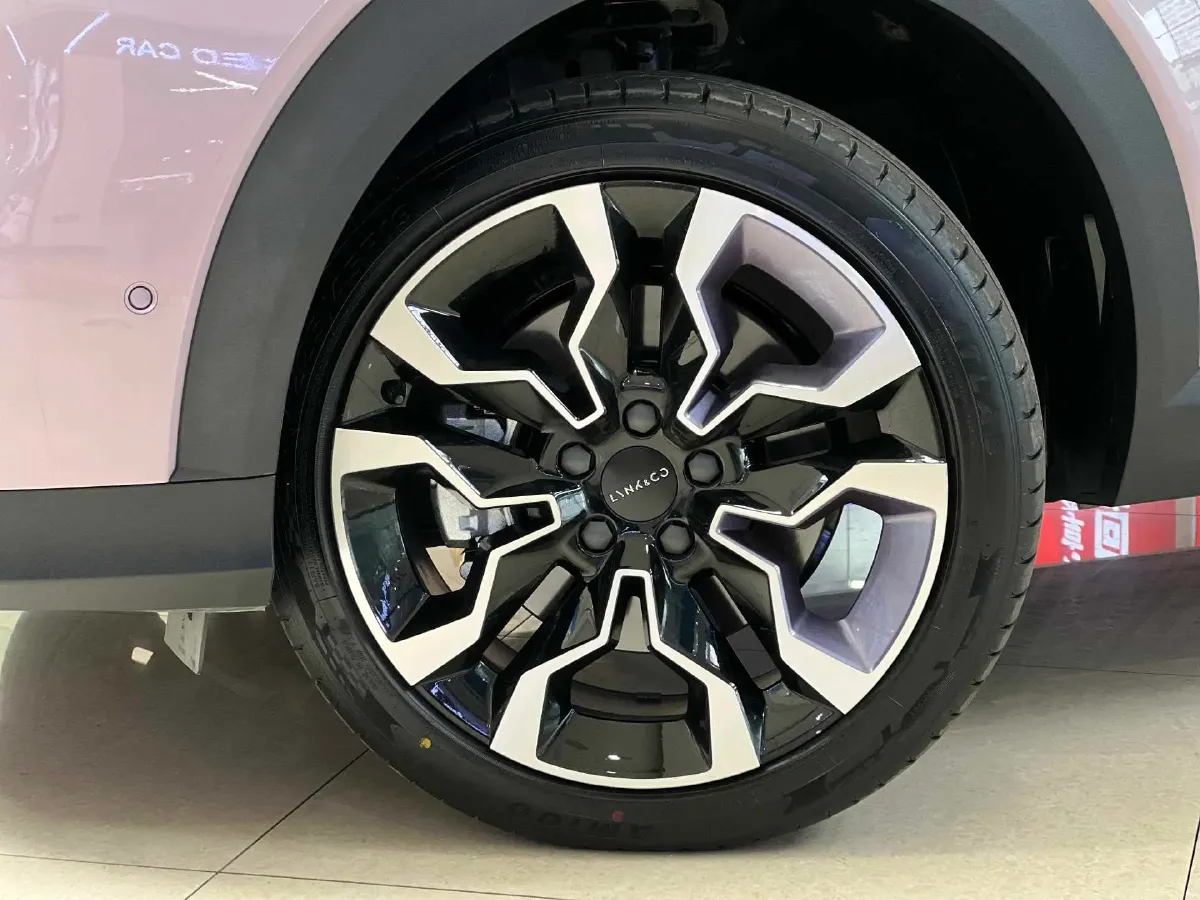 2023 LYNK&CO 03 1.5T 181HP L4 7DCT,autocango,china used car exporter,china ev exporter,chinese used car exporter,chinese used ev exporter