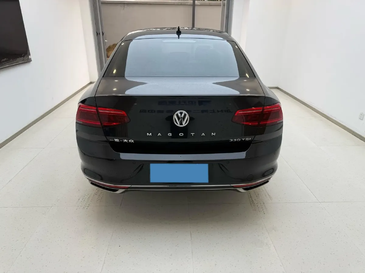 2020 Volkswagen Magotan 2.0T 186HP L4 7DCT,autocango,china used car exporter,china ev exporter,chinese used car exporter,chinese used ev exporter