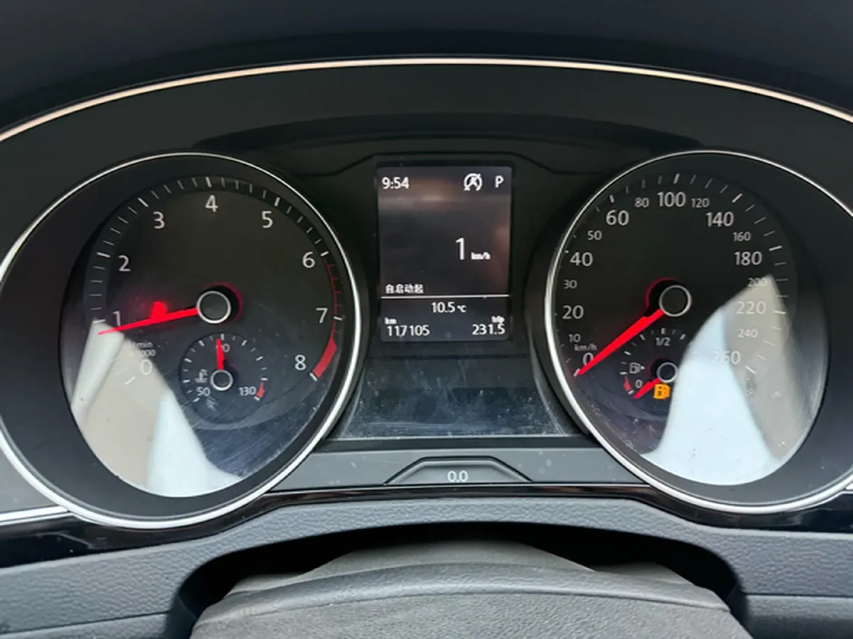 2020 Volkswagen Magotan 2.0T 186HP L4 7DCT,autocango,china used car exporter,china ev exporter,chinese used car exporter,chinese used ev exporter