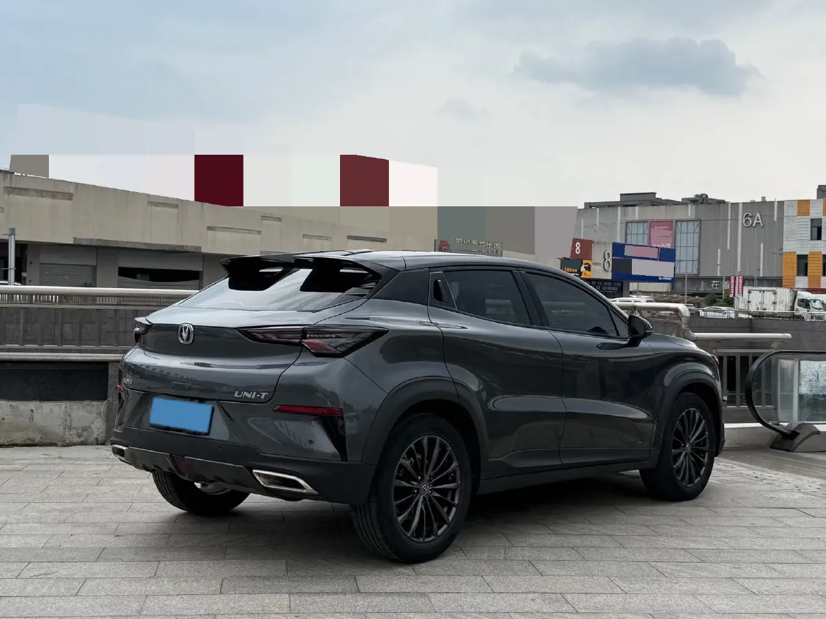 2021 ChangAn UNI-T 1.5T 180HP L4 7DCT,autocango,china used car exporter,china ev exporter,chinese used car exporter,chinese used ev exporter