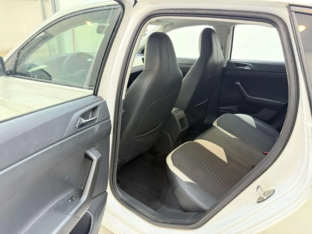 2019 Volkswagen Polo 1.5L 113HP L4 6AT,autocango,china used car exporter,china ev exporter,chinese used car exporter,chinese used ev exporter