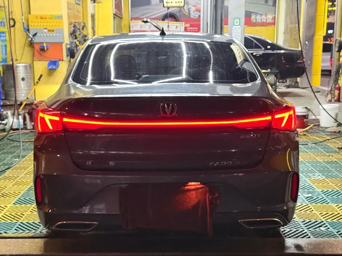 2022 ChangAn Eado 1.4T 160HP L4 7DCT,autocango,china used car exporter,china ev exporter,chinese used car exporter,chinese used ev exporter