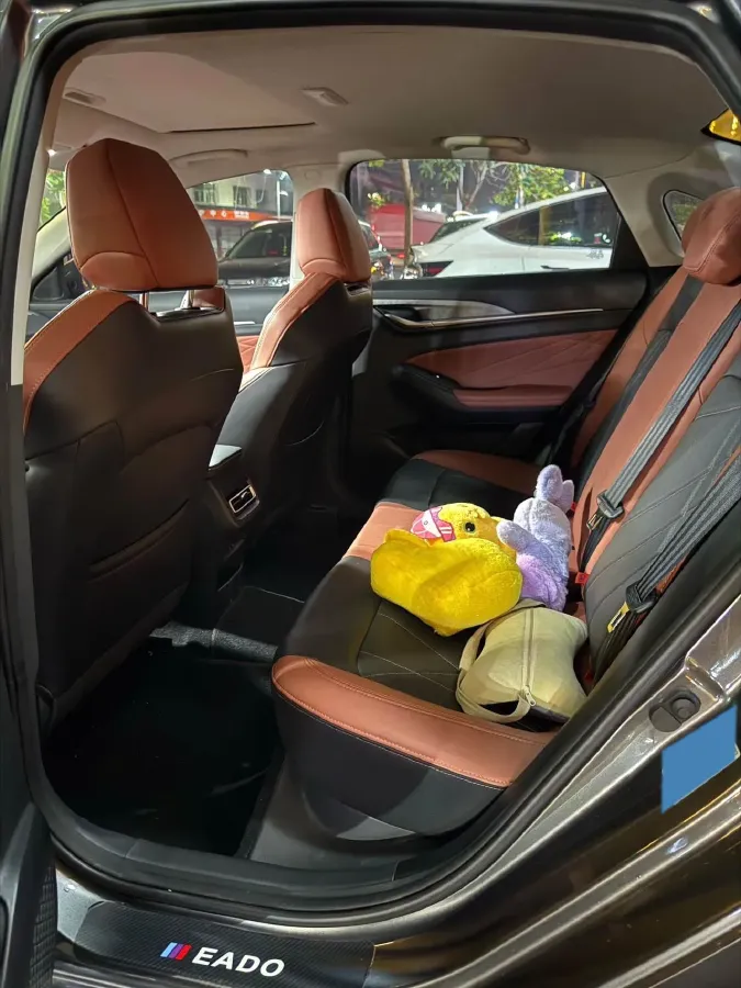 2022 ChangAn Eado 1.4T 160HP L4 7DCT,autocango,china used car exporter,china ev exporter,chinese used car exporter,chinese used ev exporter