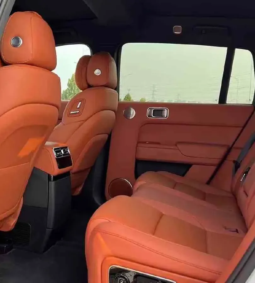 2024 Li L8 Range Extended 154HP REEV 42.8KWH,autocango,china used car exporter,china ev exporter,chinese used car exporter,chinese used ev exporter